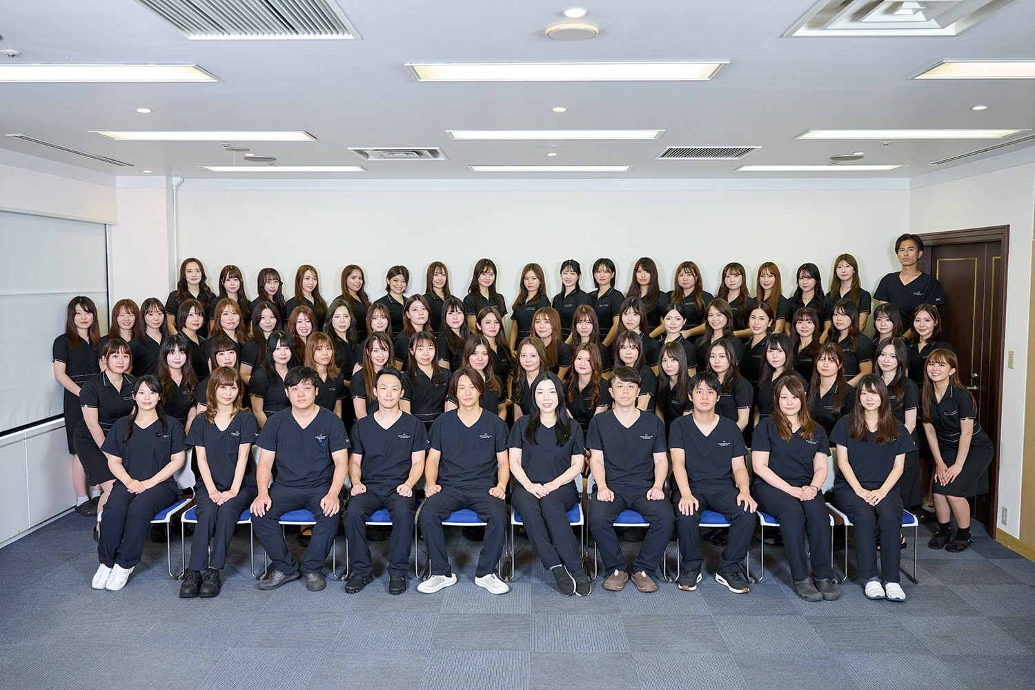 2025年法人全員集合写真